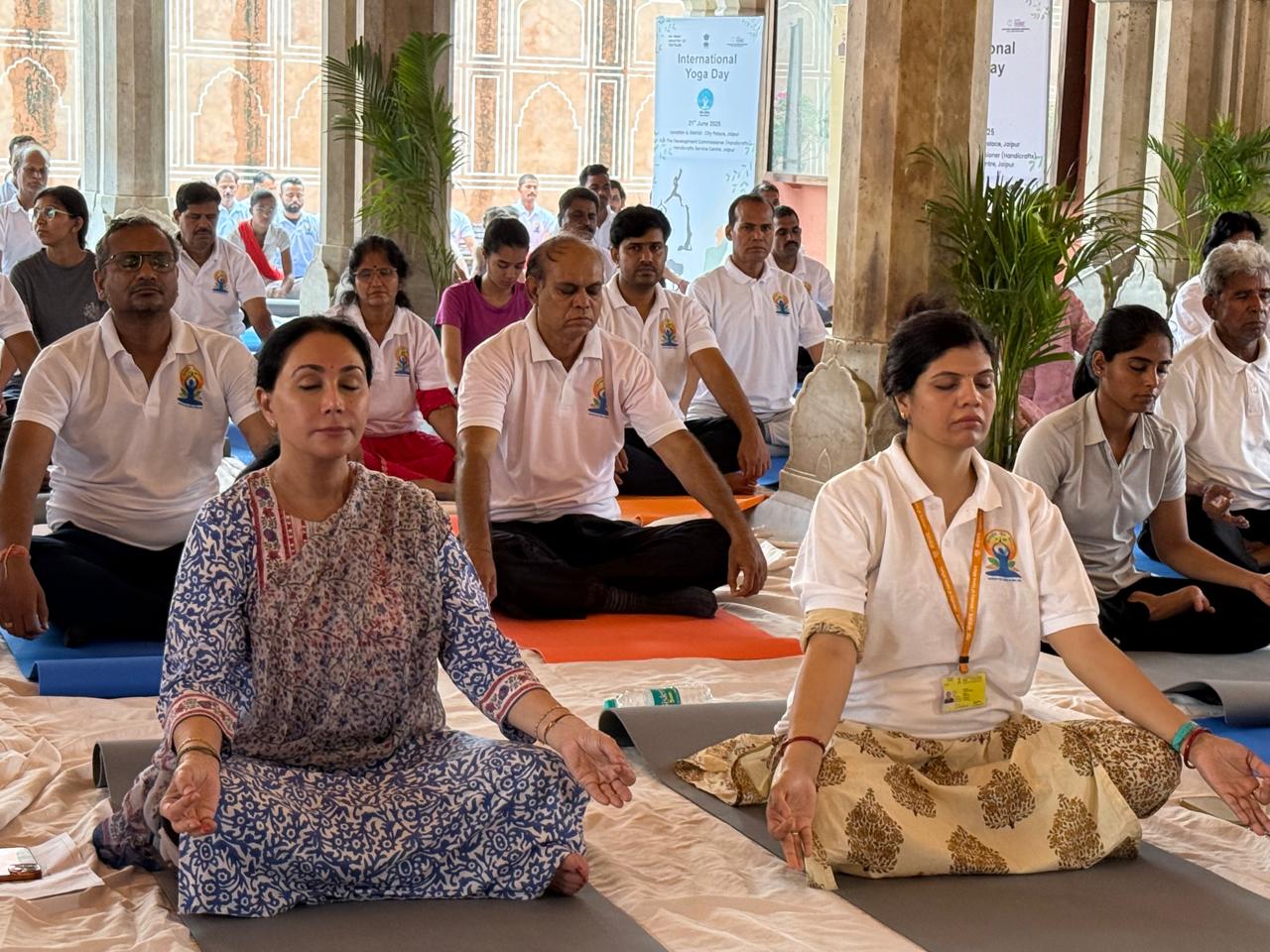 image of Yoga day by O/o DC(H) at city place Jaipur.