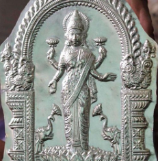 Thanjavur Art Plate detail 1