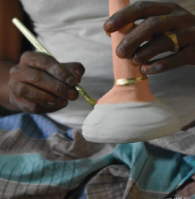 Thanjavur doll close-up 1