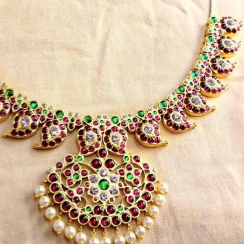 Temple jewellery detail 1