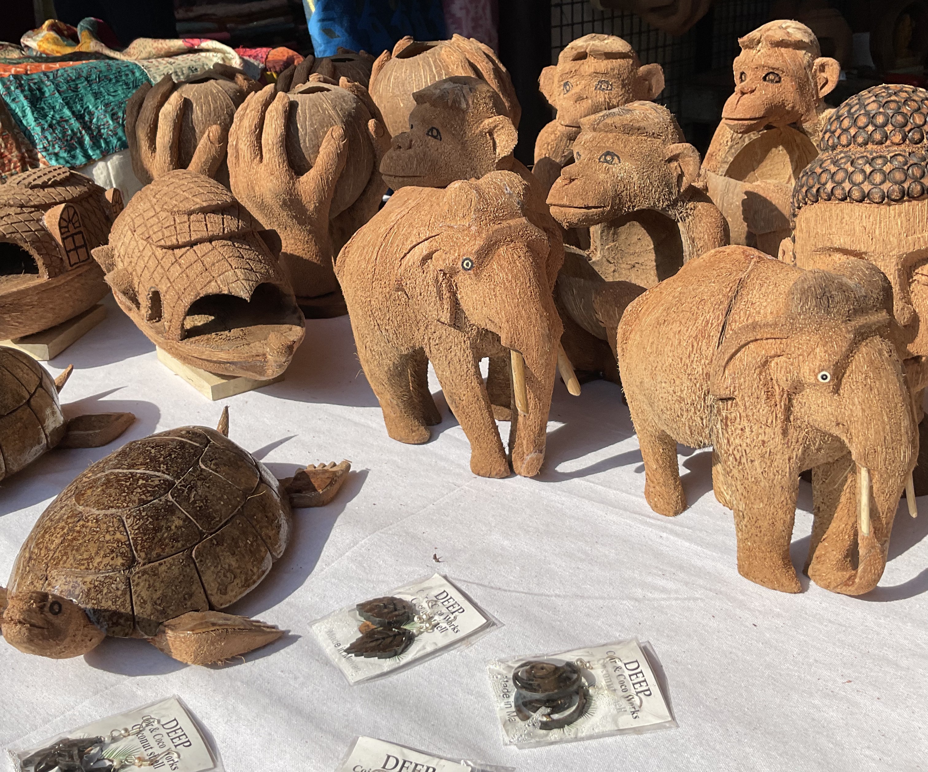 Coconut husk craft detail 2
