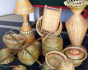 Ringal craft detail 1