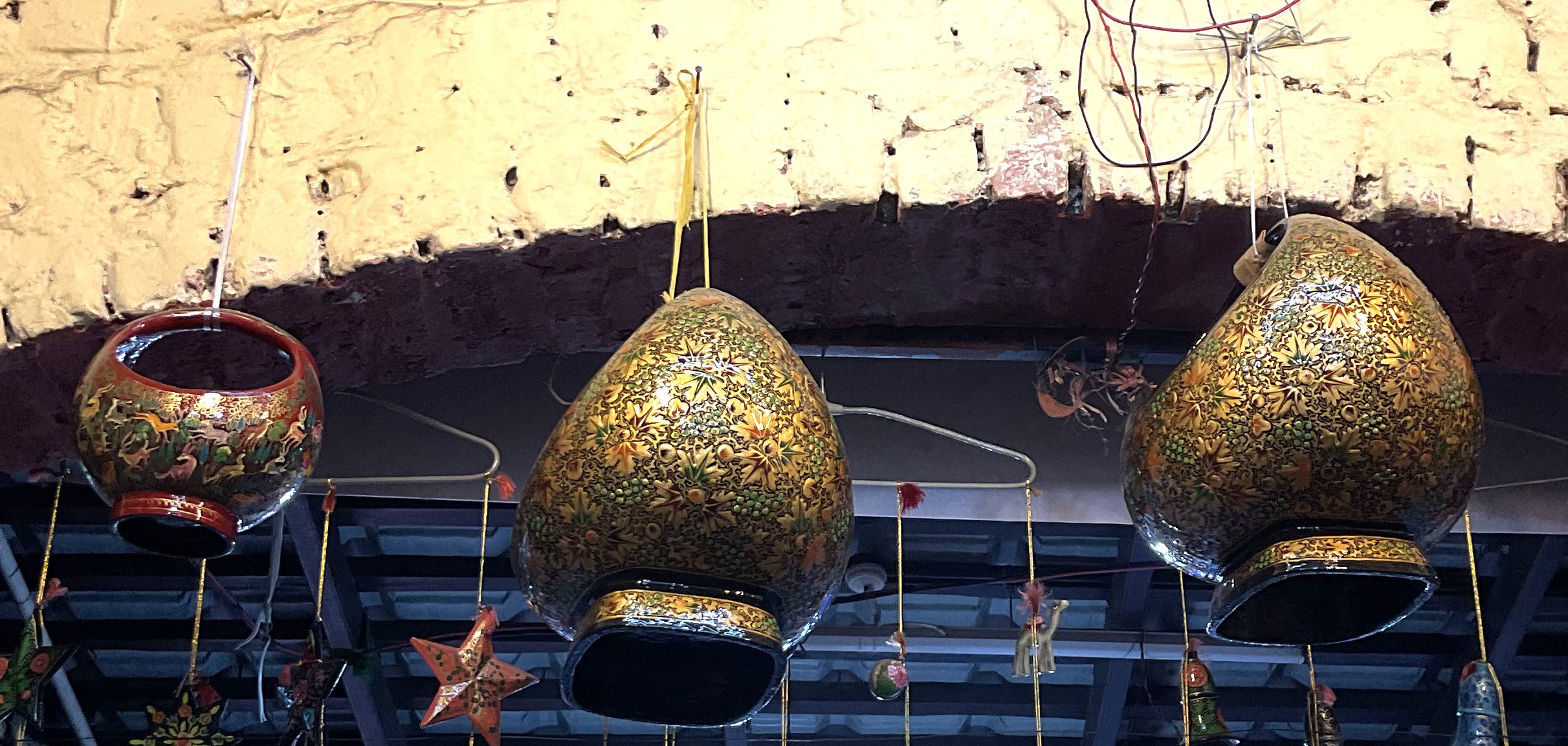 Paper pulp (Sakhta Saz) craft 1