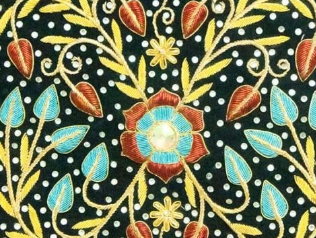Banaras Zardozi embroidery detail 1