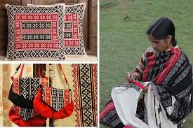 Toda embroidery detail 3