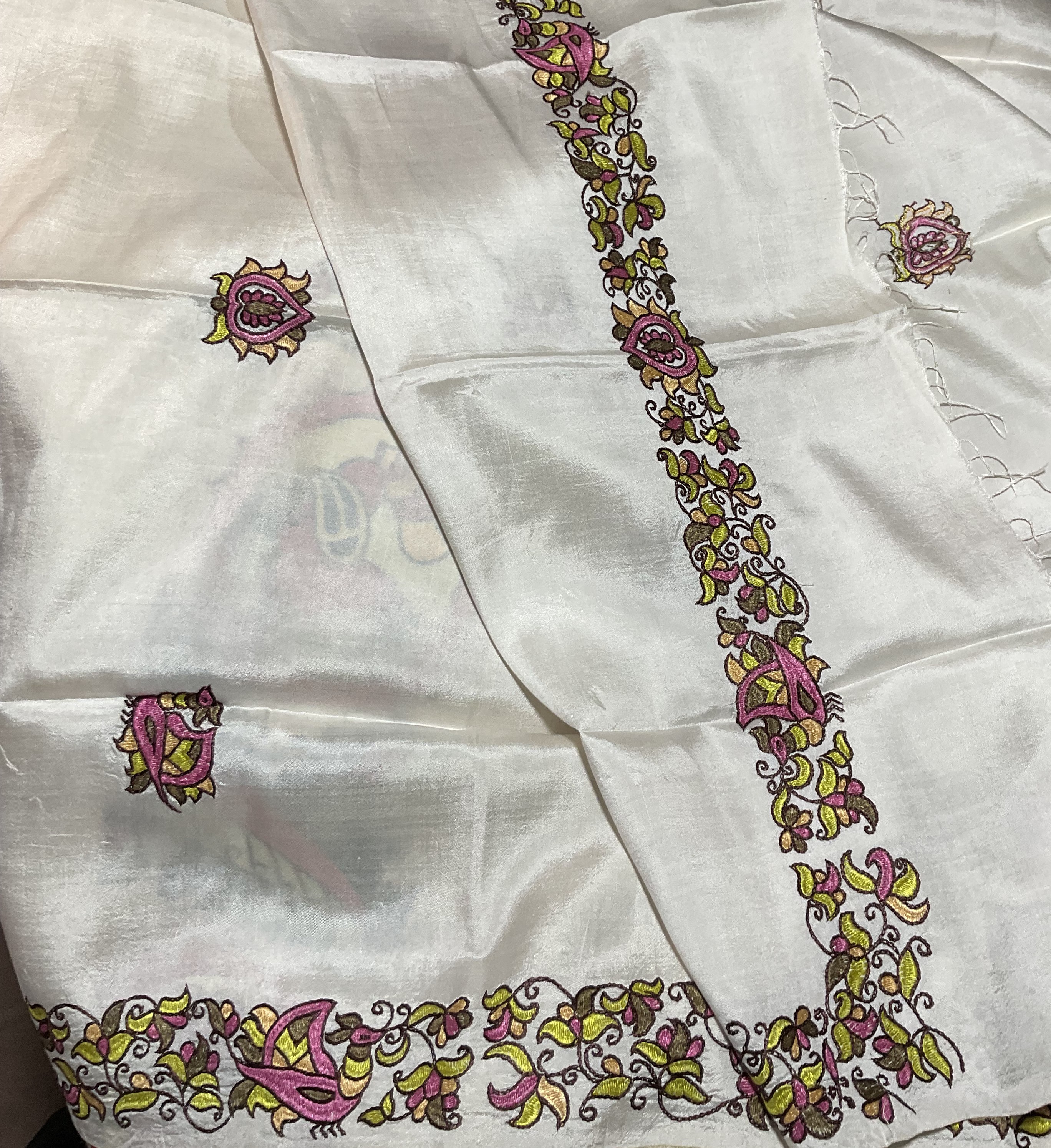 Hand embroidery detail 3