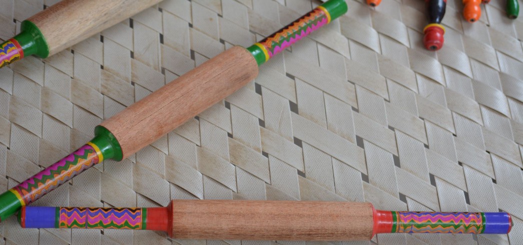 Channapatna wood turning and lacquerware example 3