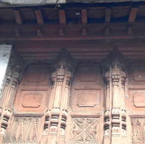 Uttarakhand Likhai wood carving detail 1
